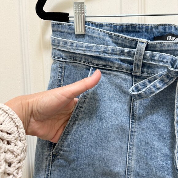 Hudson Women’s Belted Jeans Size 10 Blue Wide Leg Stretch Denim Relax Fit (NEW) - Picture 3 of 15